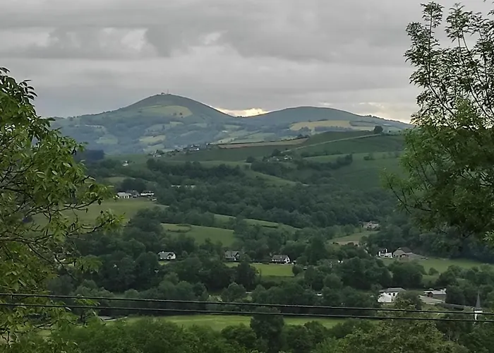 Des 3 Arbres Lejlighed